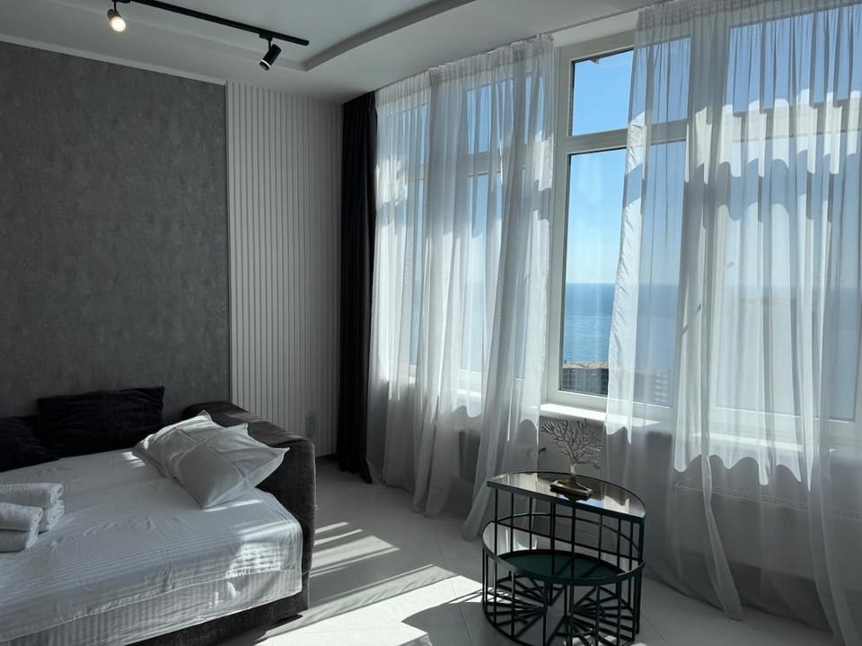 44 Pearl - sea panorama! Apartment in Odessa