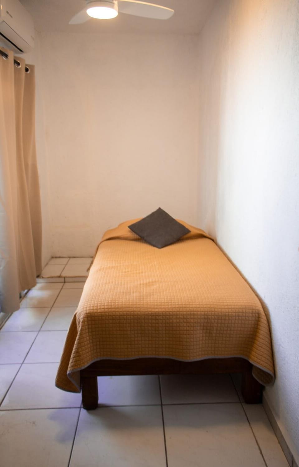 Departamento 11, A unos pasos de la playa Las Brisas Apartment in Manzanillo