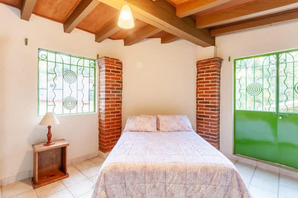 El Apapacho House in Cuernavaca