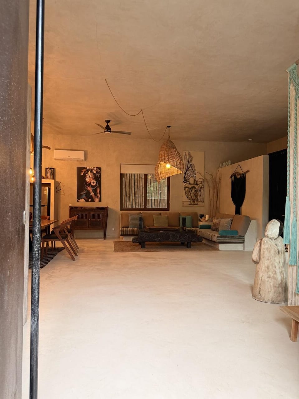 Photo of the whole room