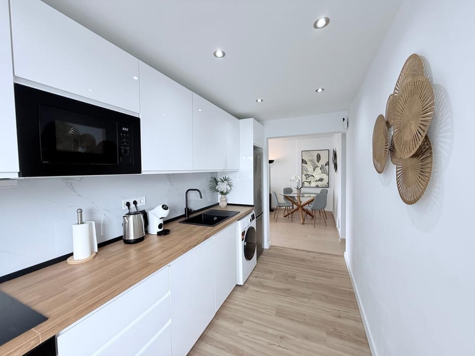 Coffee/tea facilities, Kitchen or kitchenette