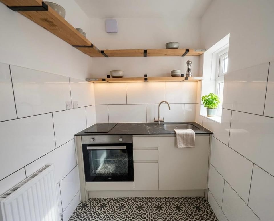 Heathfield Garden Retreat Apartment in Croydon