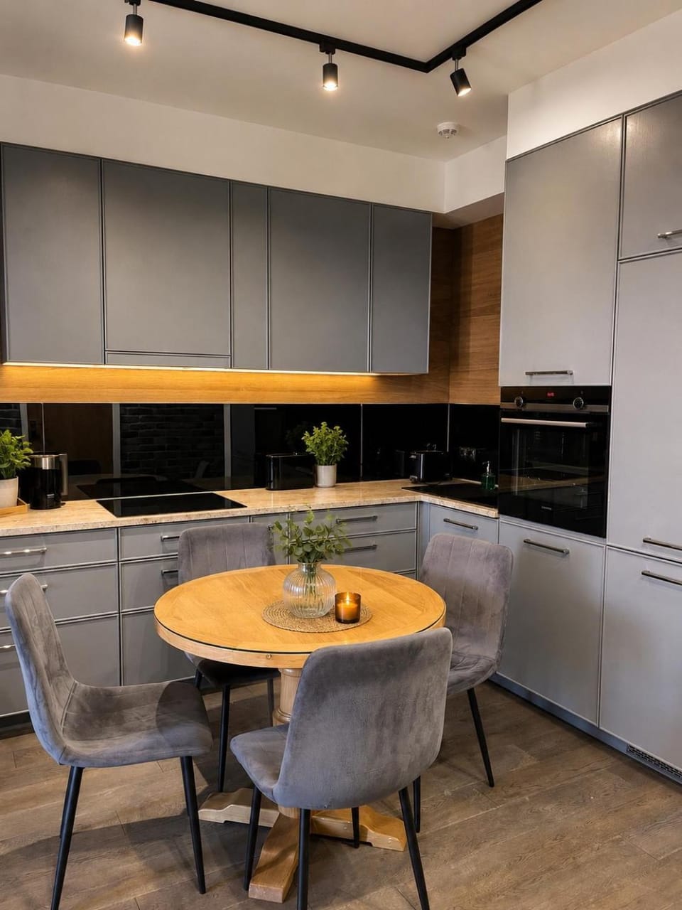 Kitchen or kitchenette, Dining area, pet friendly, stove