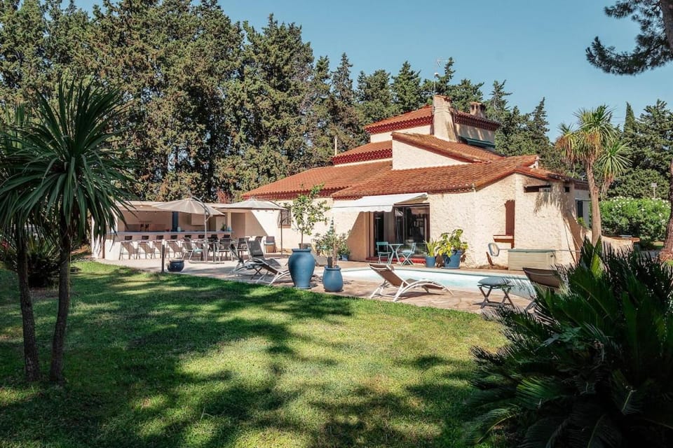 Villa avec piscine à la campagne proche mer Villa in Perpignan