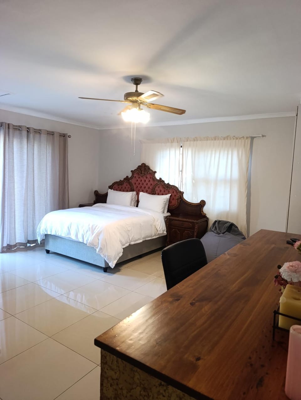Siyapeya Household Vacation rental in Cape Town