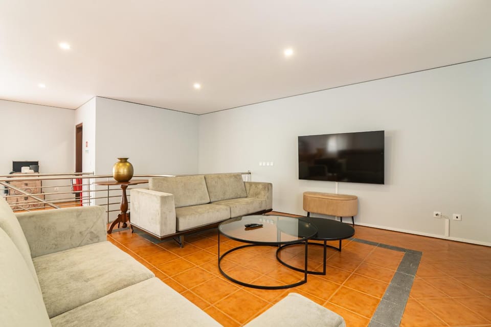Communal lounge/ TV room, Living room