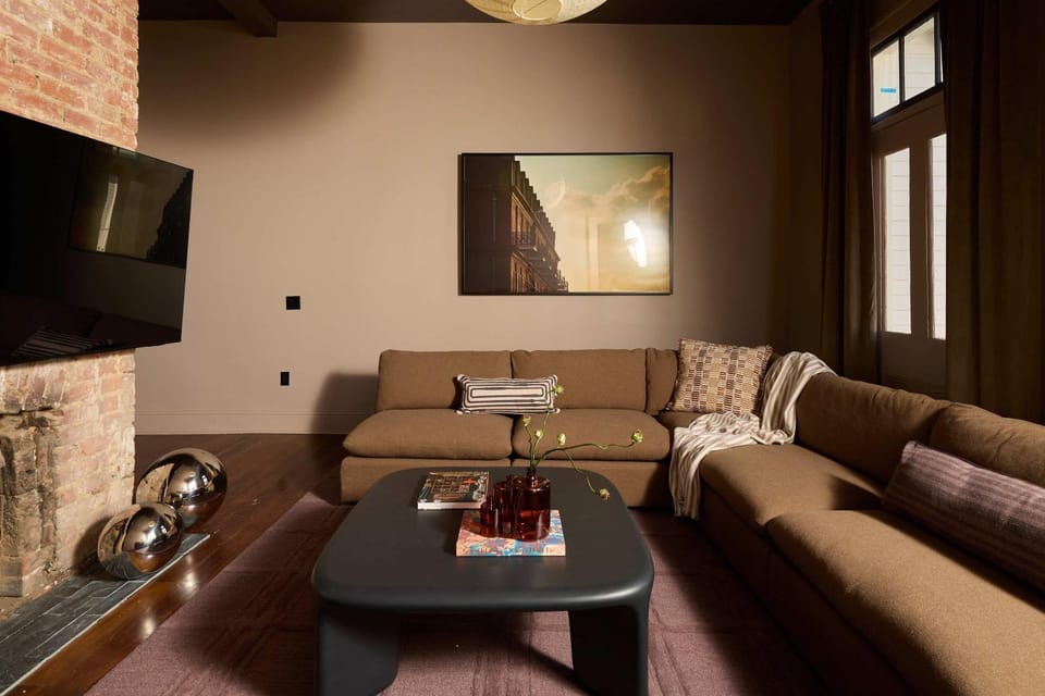 Garden District Stay Shared Heated Pool & Spa House in New Orleans
