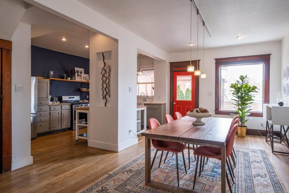 3-Bedroom Home in Downtown KC! 26 House in Westside North