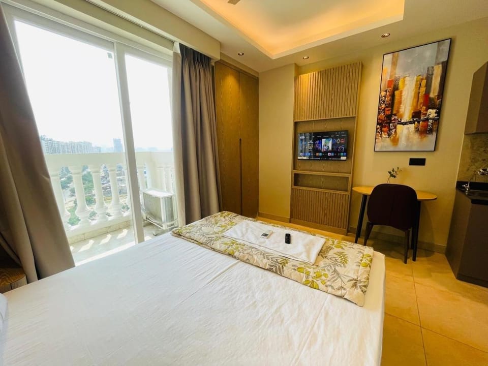 Studio Apartment in Greater Noida Apartment in Noida