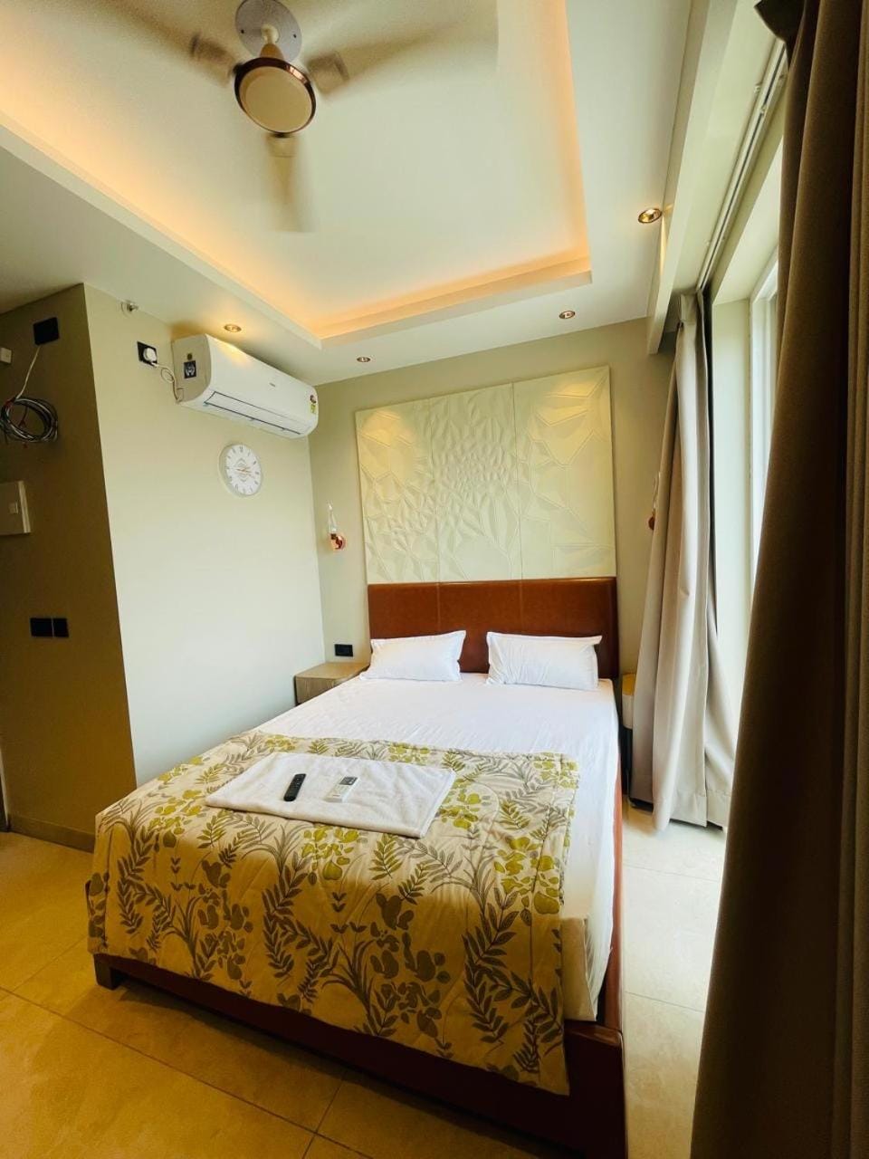 Studio Apartment in Greater Noida Apartment in Noida