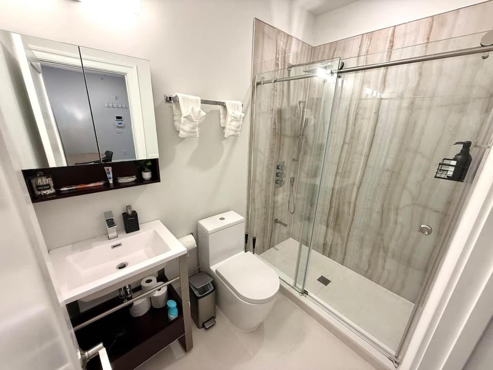 Roof Deck - Trendy And Luxury Center City 1BR Apt Apartment in Rittenhouse Square
