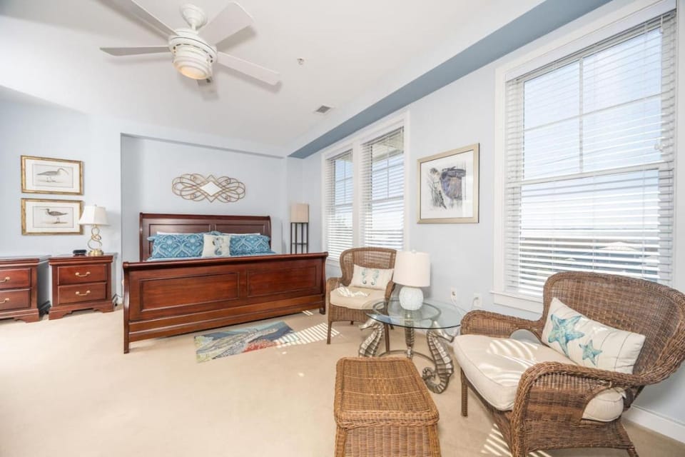 Luxe Bayfront Retreat Wraparound Porch House in Sandbridge