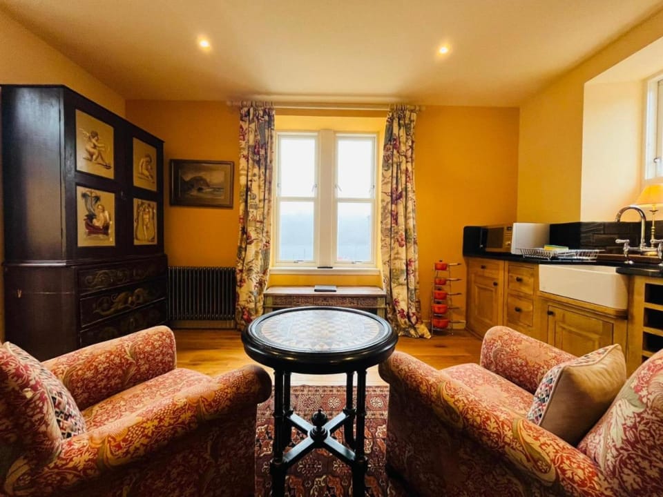 Black Isle Bar Apartment Apartment in Fort William
