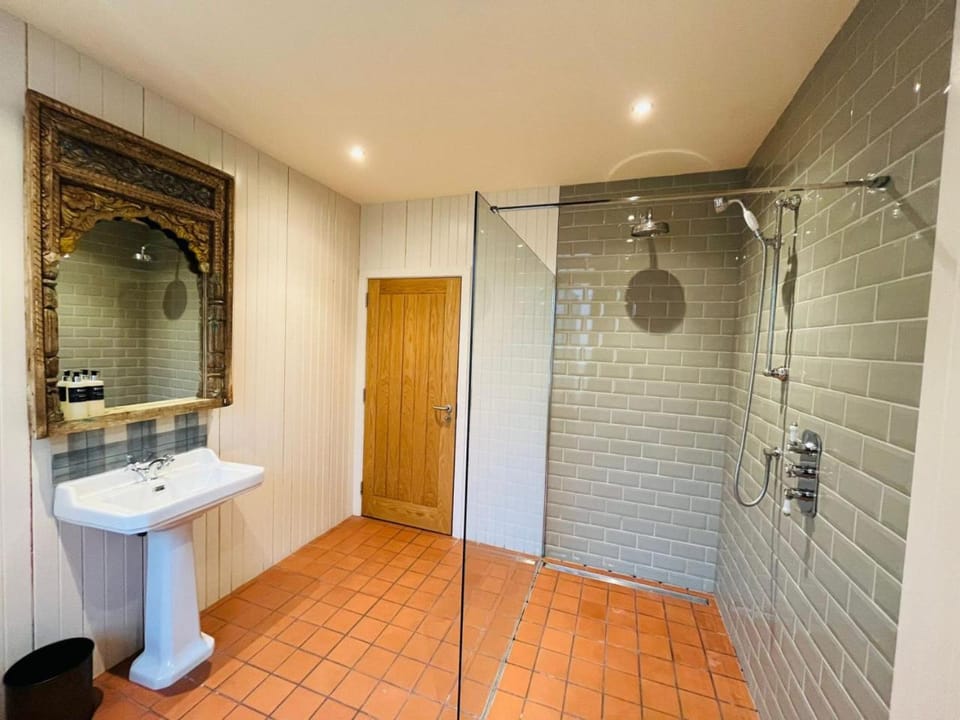 Black Isle Bar Apartment Apartment in Fort William