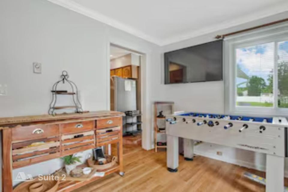 Game Room, TV and multimedia