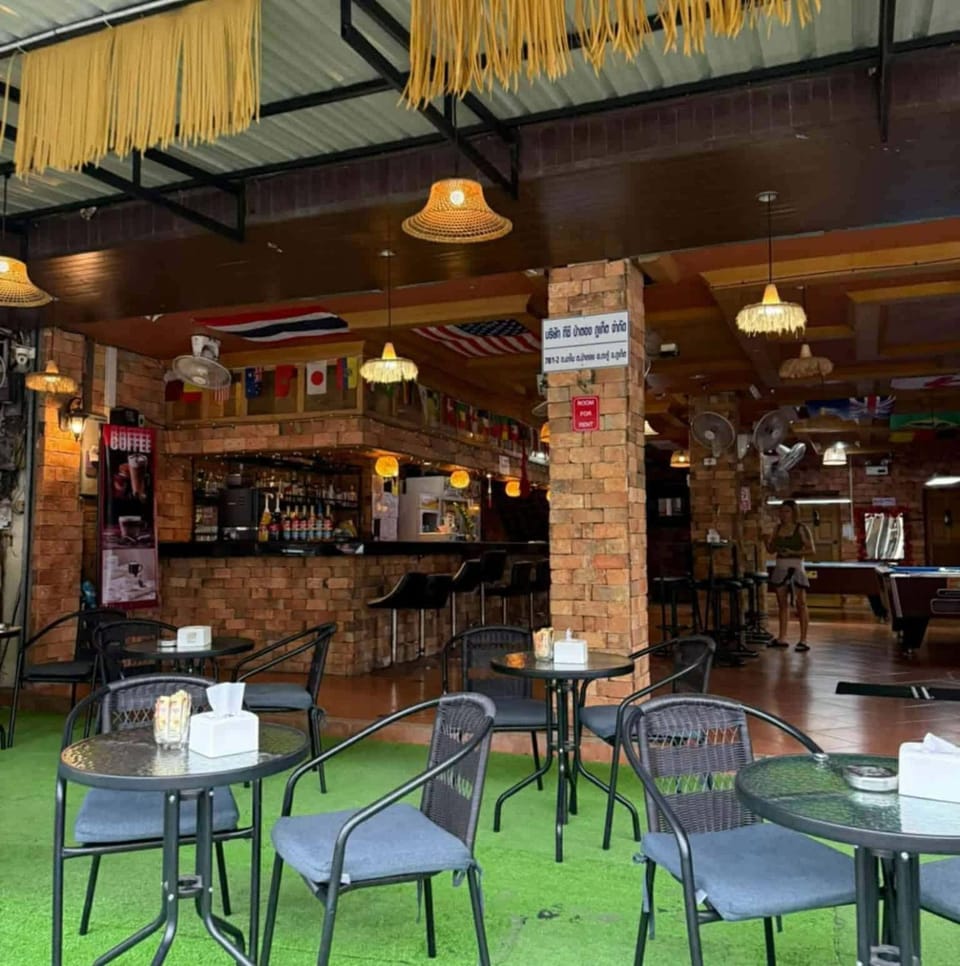 EYMEN Guesthause Bed and Breakfast in Patong