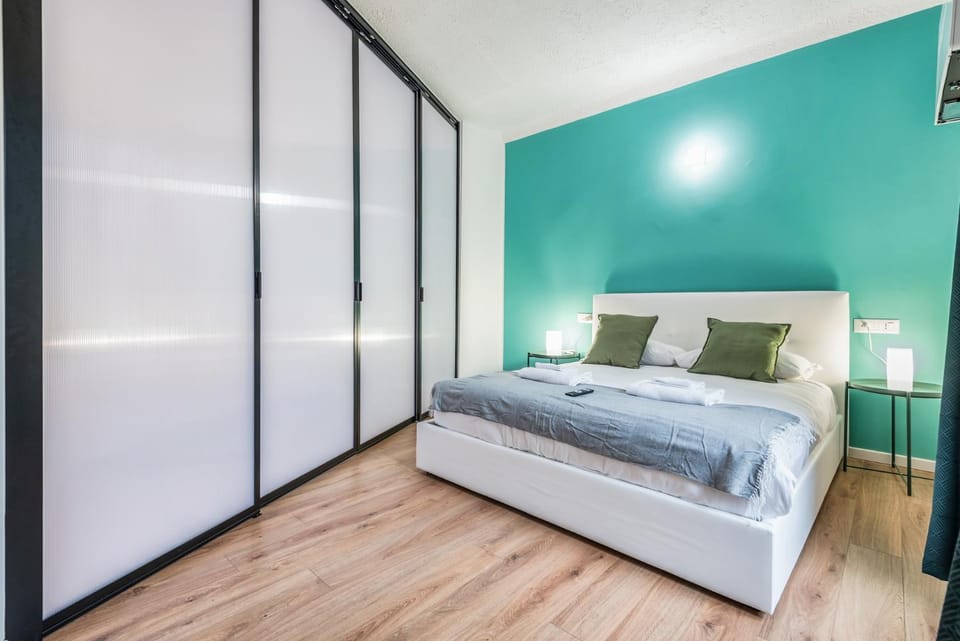3 BR Porta Venezia Apartment in Milan