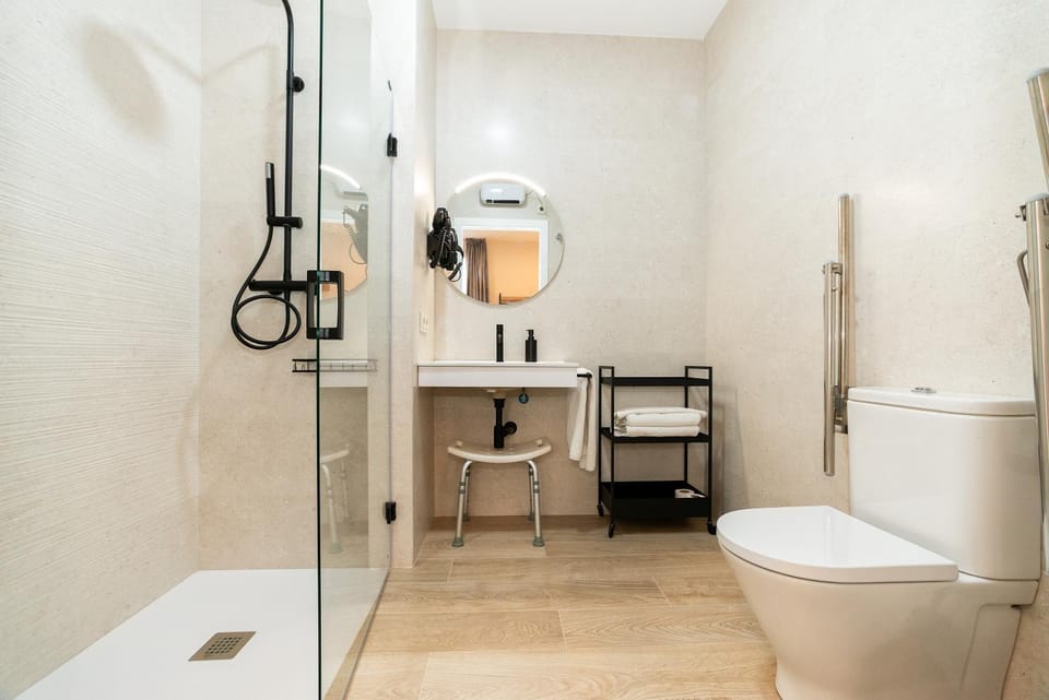 Shower, Bathroom