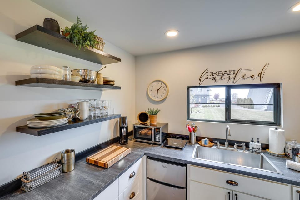 Uncork and Unwind Scenic Walla Walla Escape House in Washington