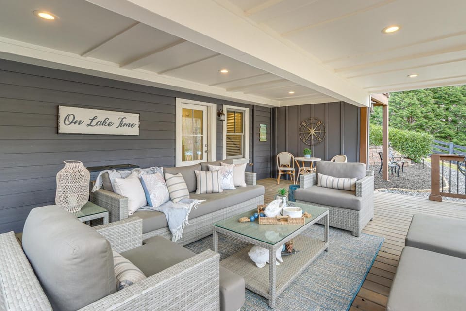 Boat Dock + Yard: Lake Lanier Gem in Gainesville House in Lake Lanier