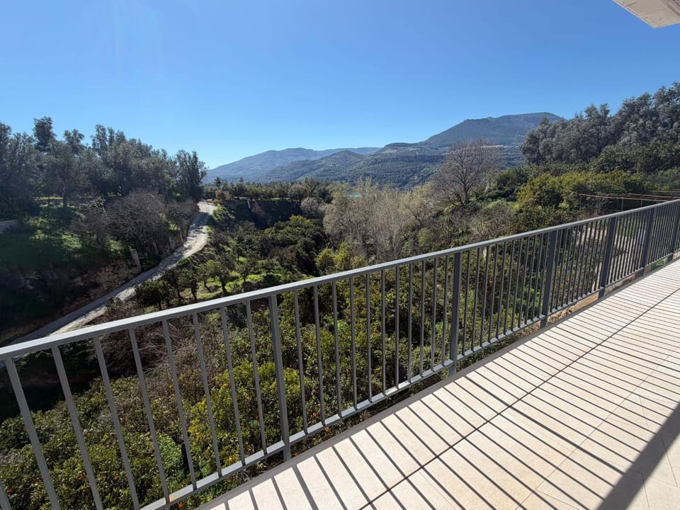 Natural landscape, View (from property/room), Balcony/Terrace, Mountain view