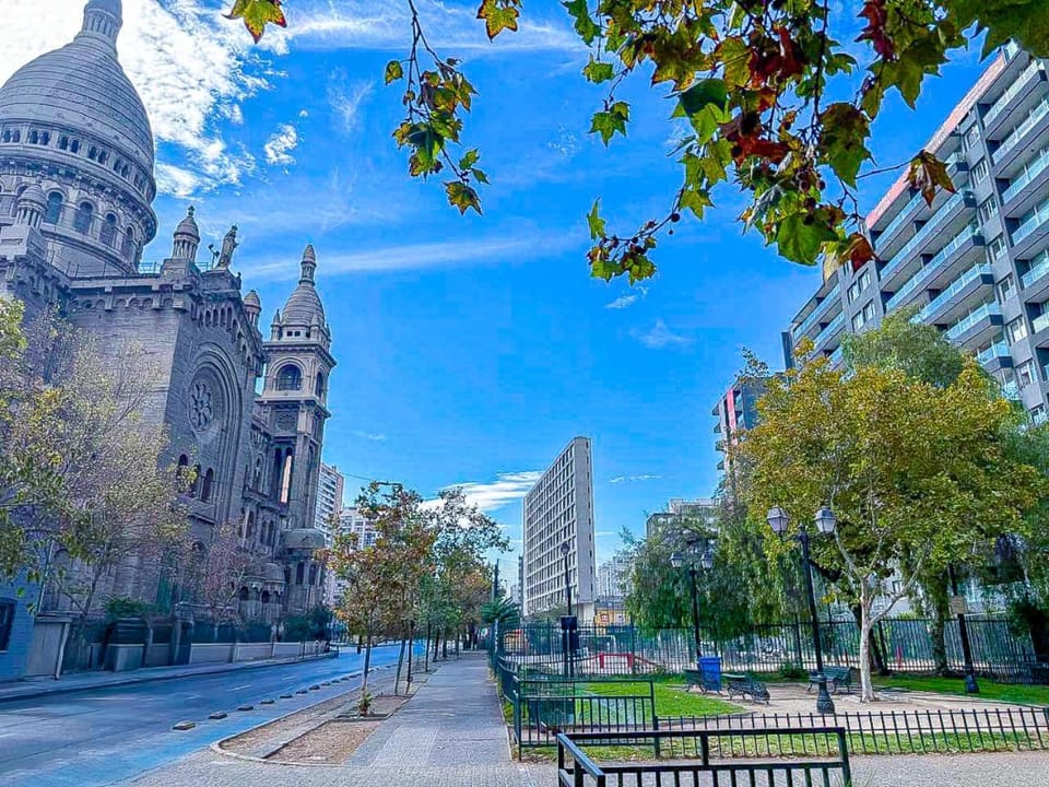 Property building, Nearby landmark, Natural landscape, City view, Landmark view