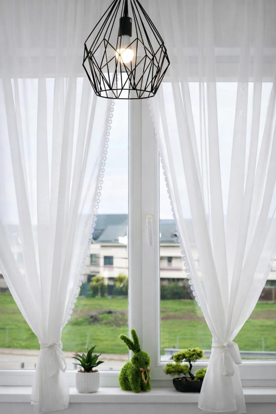 Day, Garden view