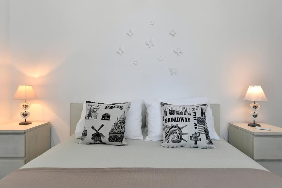 Decorative detail, Bedroom