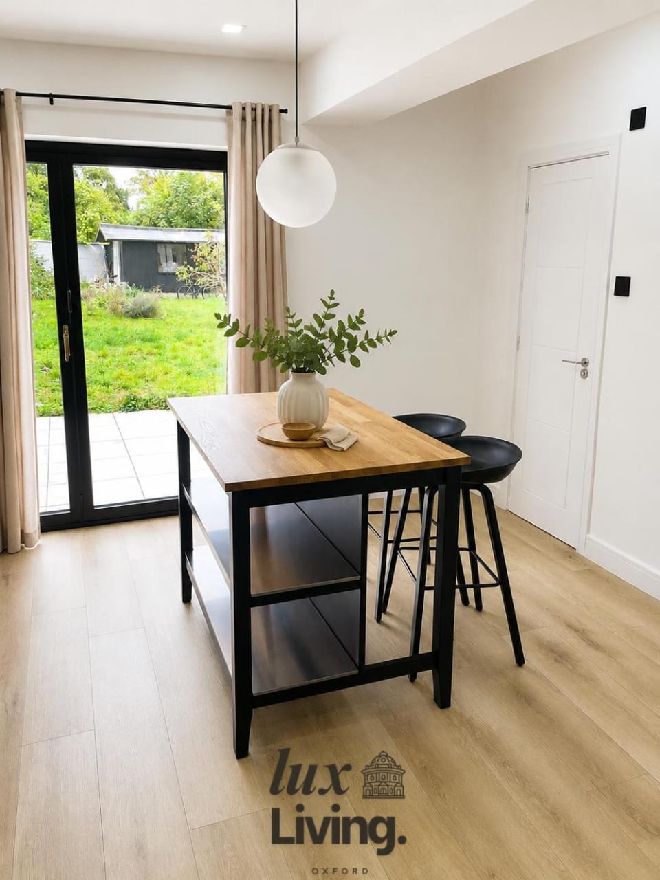 Lux Living No 5 Stylish 1-Bed Free Parking Oxford Apartment in Oxford