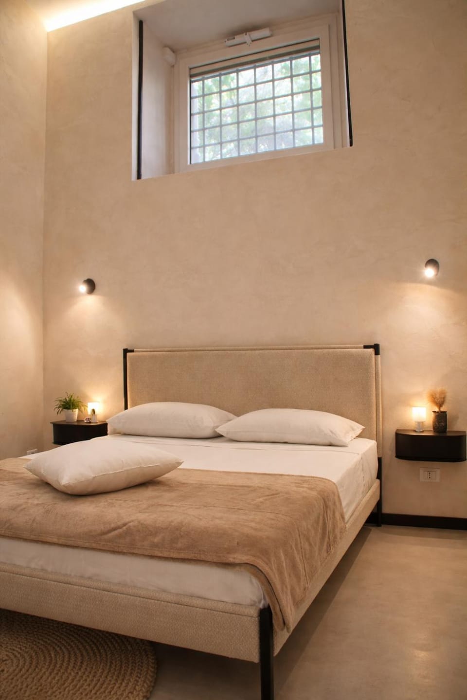 Bed, Decorative detail, Bedroom