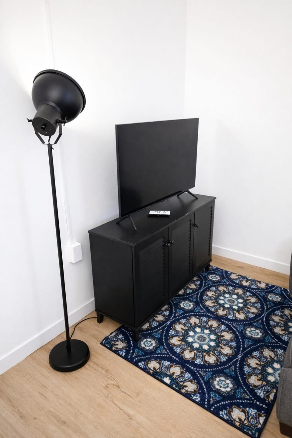 Downtown Detroit Swanky Suite Apartment in Windsor