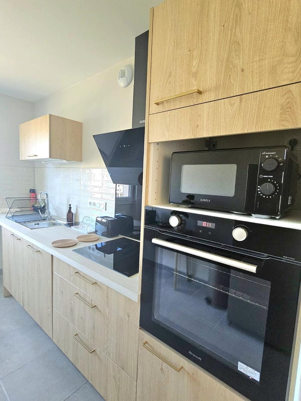 microwave, oven, kitchen