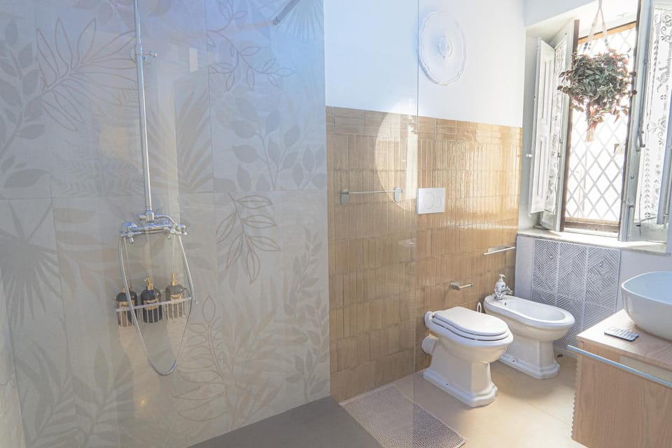 Shower, Toilet, Bathroom, bidet