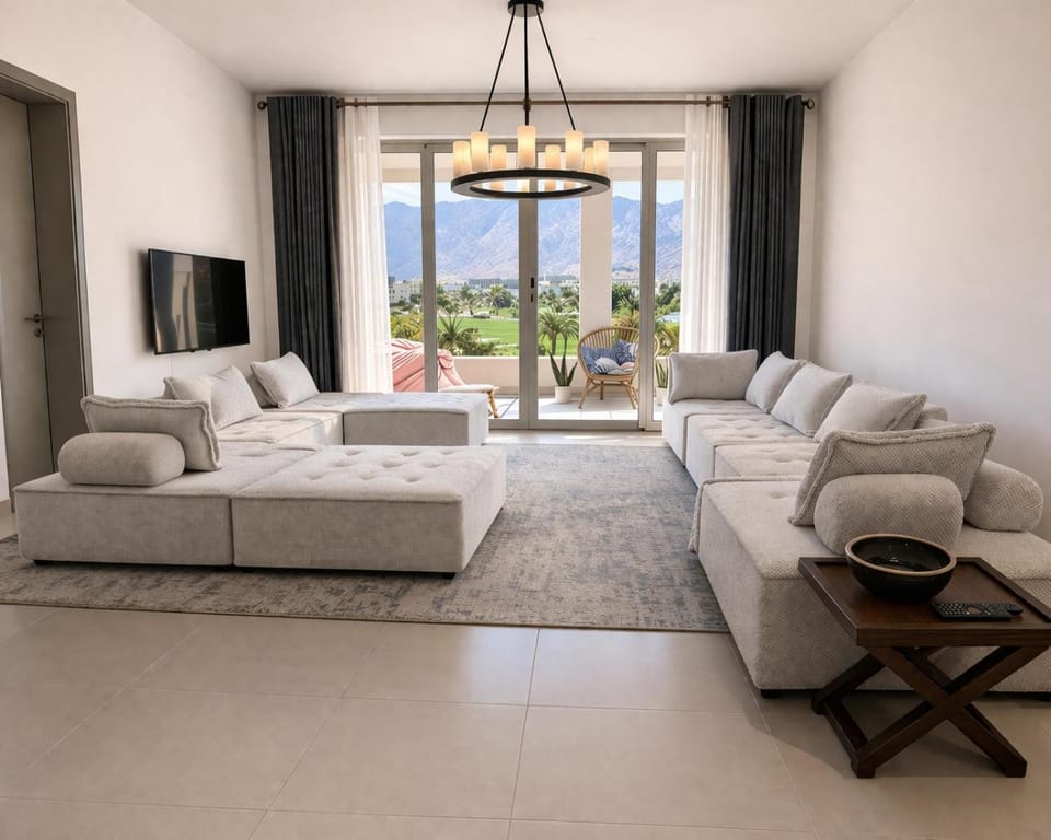 Living room, Mountain view