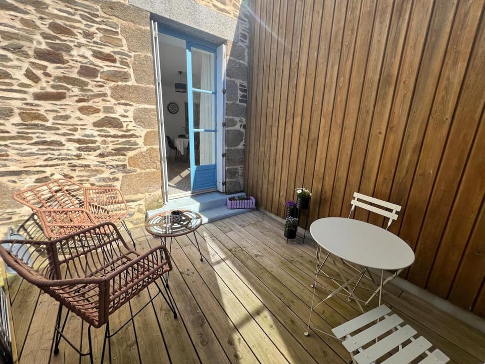 Patio, Balcony/Terrace