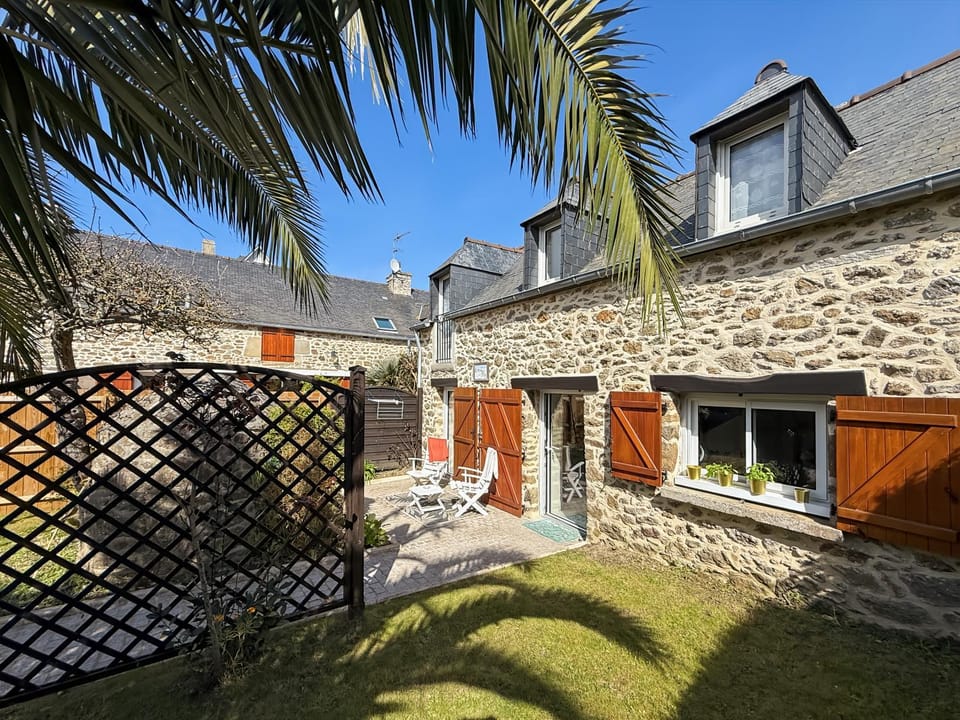 La Casa - Jardin & Parking Privé - Plage à 300m - Saint-Énogat Villa in Dinard