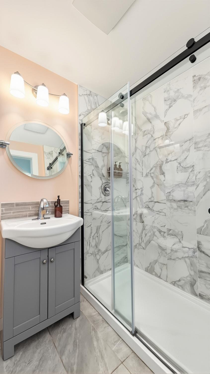 Shower, Bathroom