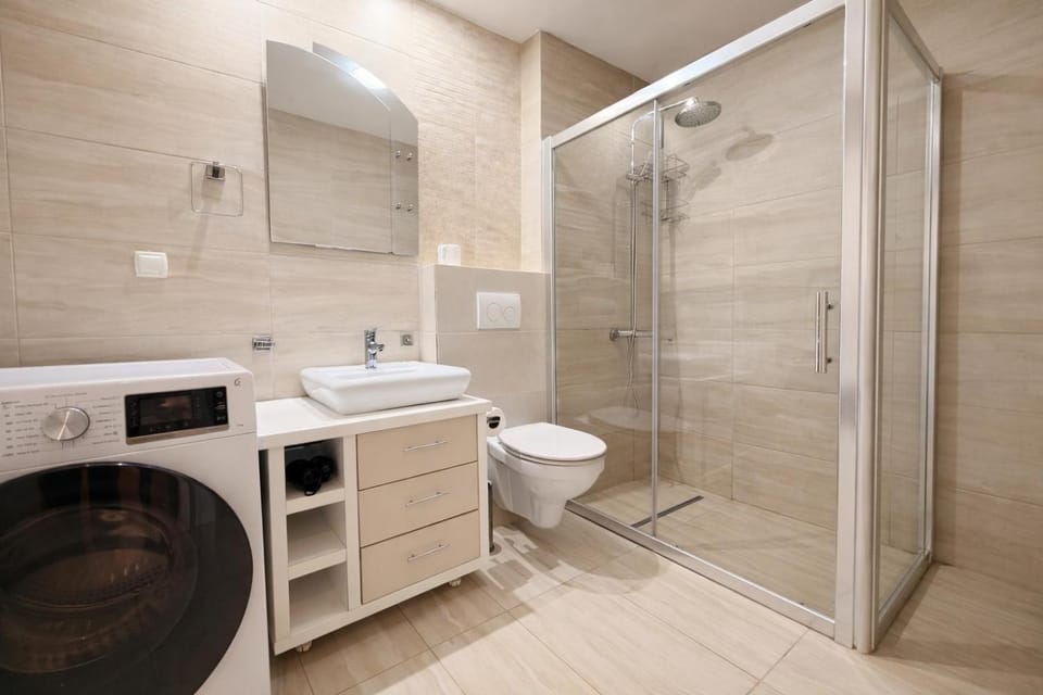 Shower, Bathroom, hair dryier