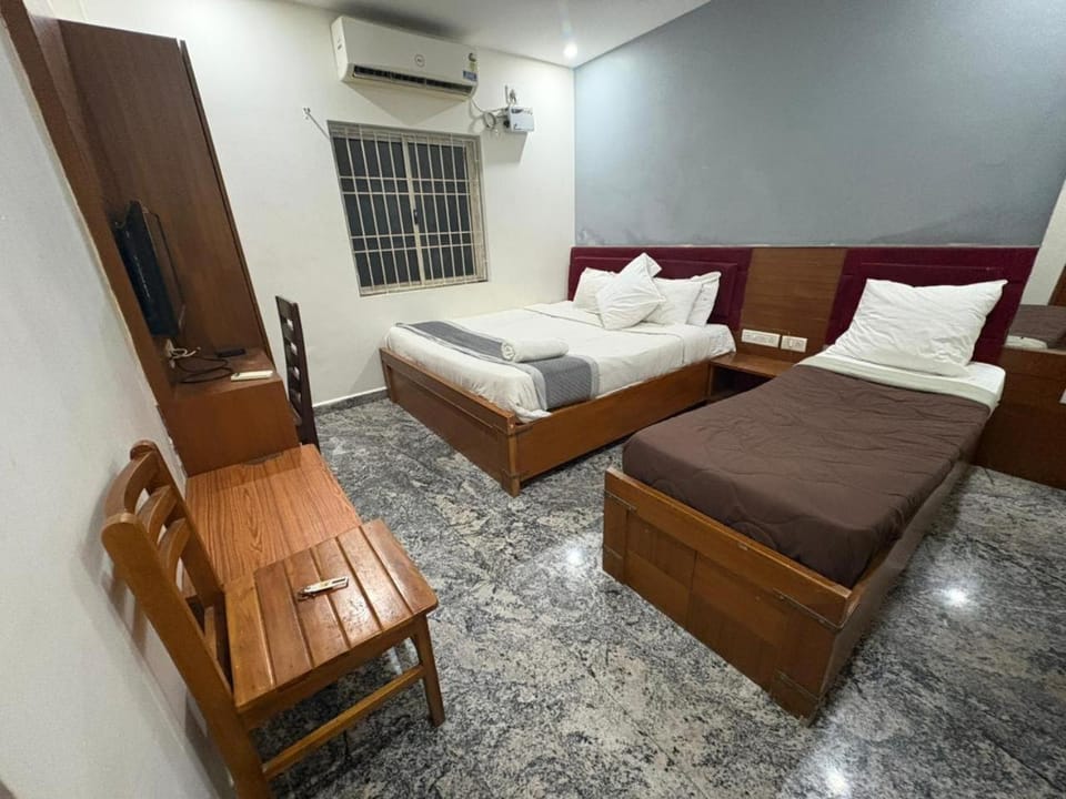 Hotel Vistara Hotel in Chennai