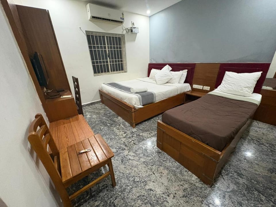Hotel Vistara Hotel in Chennai