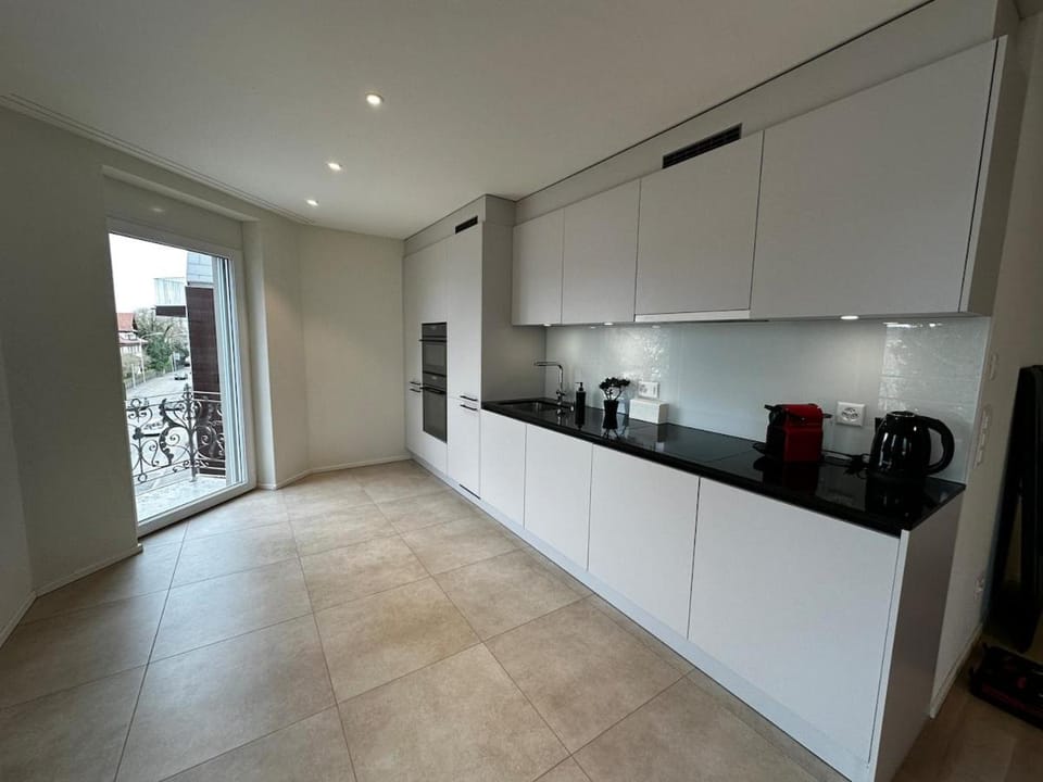 Balcony/Terrace, kitchen