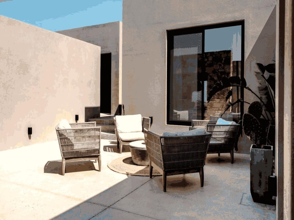 Balcony/Terrace, Seating area