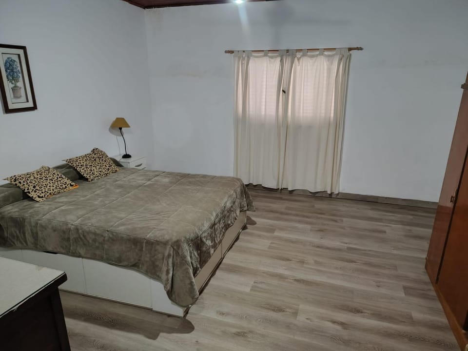 Santa Fe 304 House in Gualeguaychú