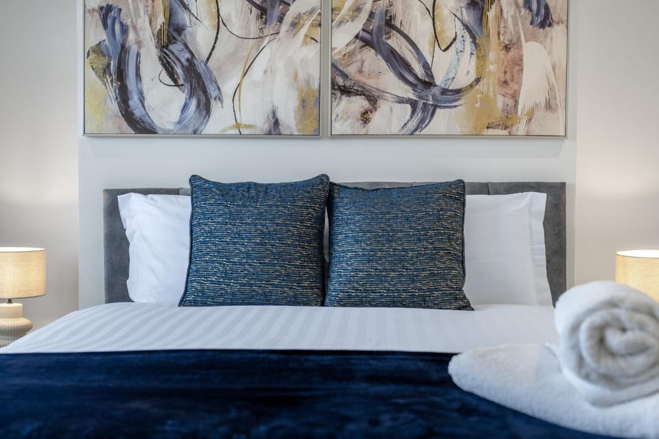 Contractor 4-Bed | FREE Parking | Wi-Fi | Hemel House in Hemel Hempstead