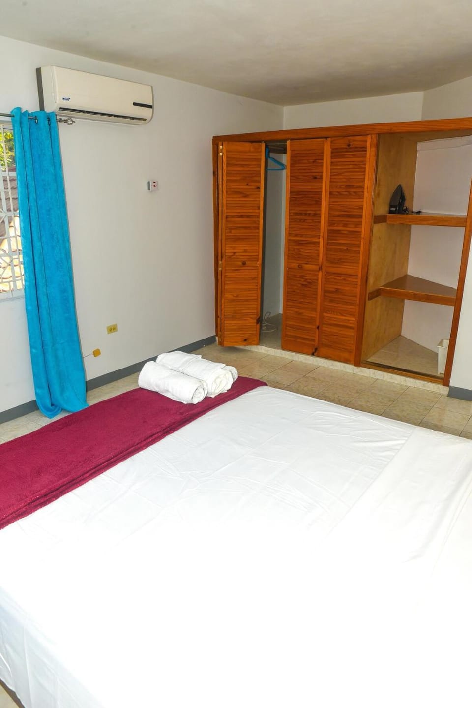 Bed, Bedroom, wardrobe