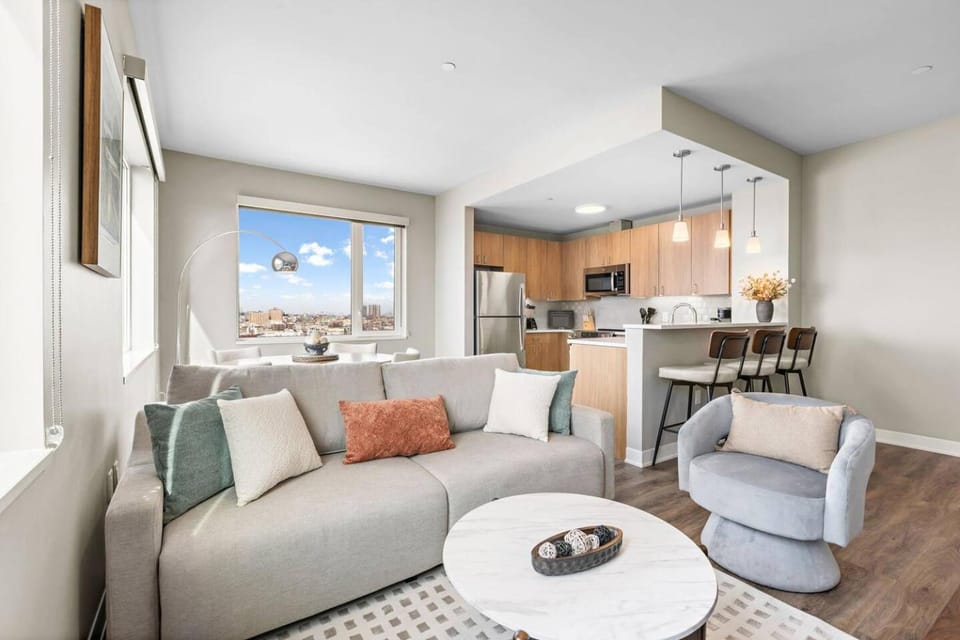 Kitchen or kitchenette, Living room, Dining area