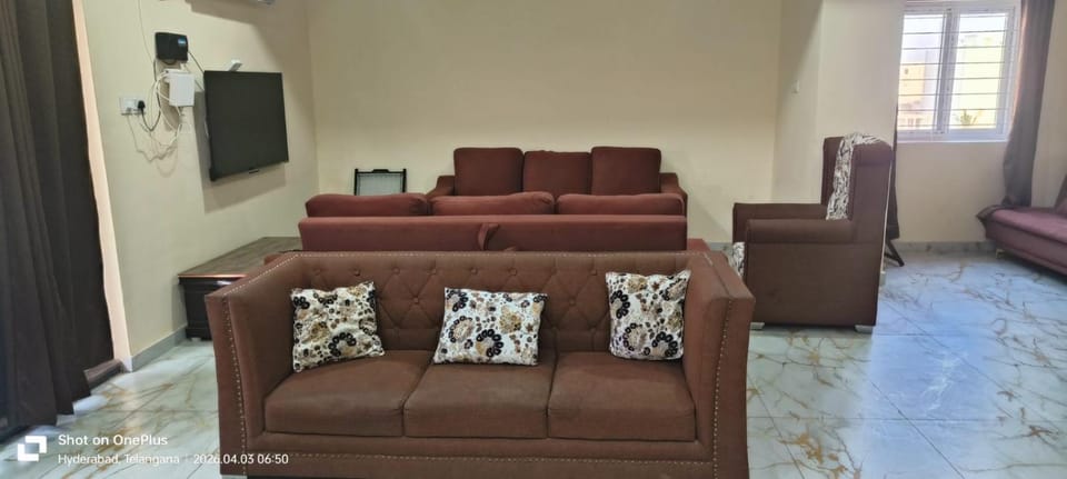 Sakez Homestays HH Apartment in Hyderabad