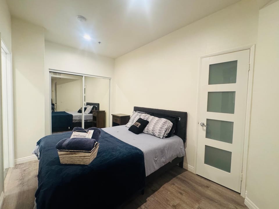 Lacma Amazing Studio Apartment Apartment in San Fernando Valley