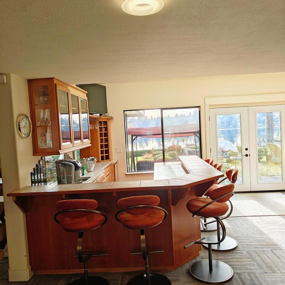 Star Lake Shores House in Federal Way