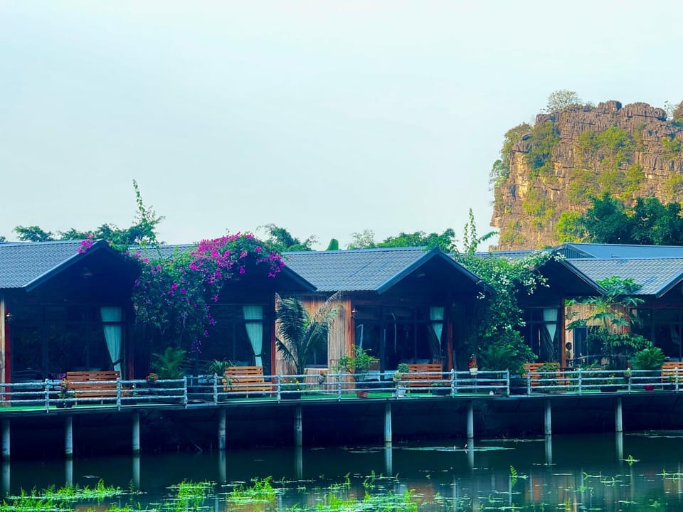 Property building, Day, Natural landscape
